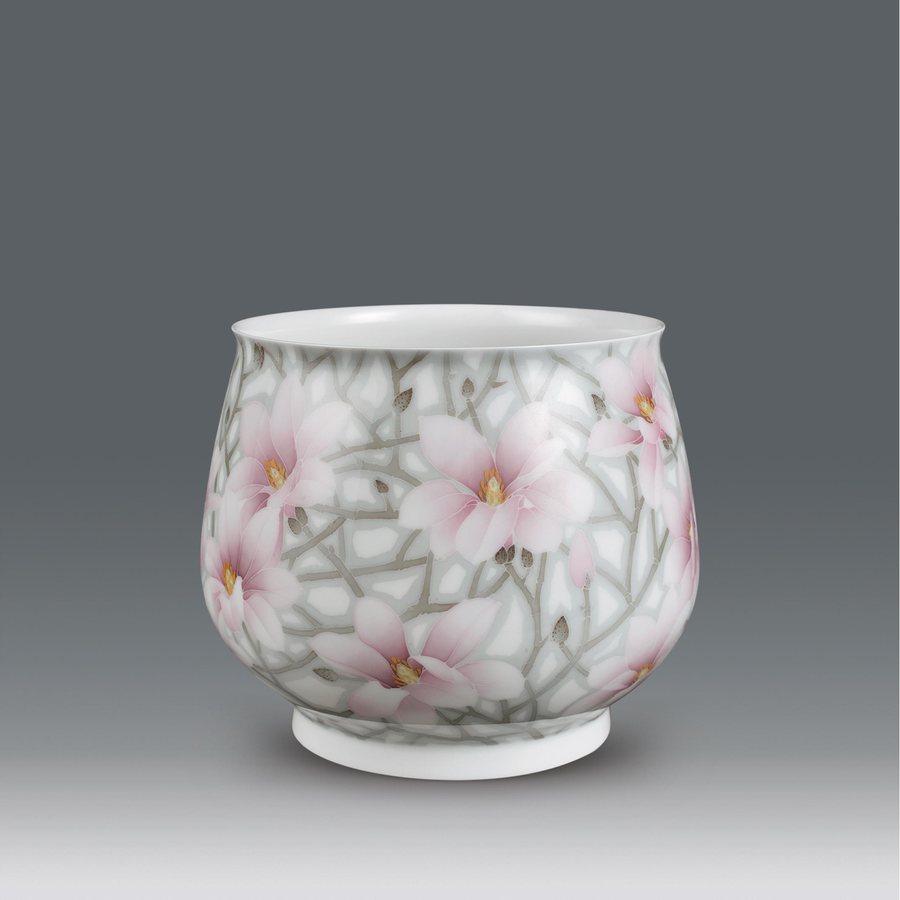 Liling underglaze wucai porcelain bowl with magnolia by Chen Li